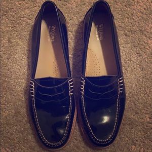 Glossy leather Weejuns G.H. Bass Co